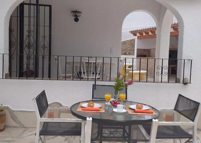 Alhambra - Dale A Tu Familia Vacaciones Y El Descanso Que Se Merecen Вілла *